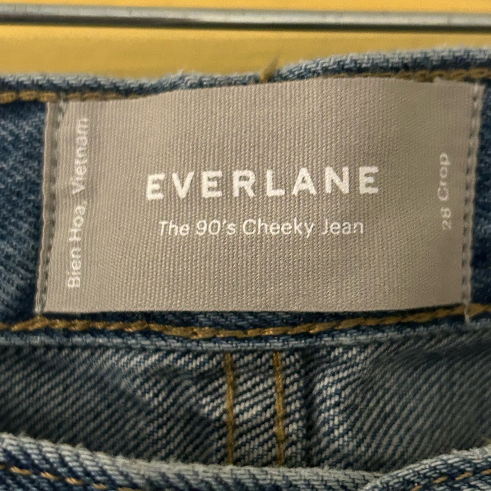 Everlane 90’s Cheeky Jean - Picture 3 of 7